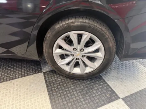 More photos of 2025 Chevrolet Malibu LT 4dr Sedan w/1LT at Victory Motors Royal Oak, MI