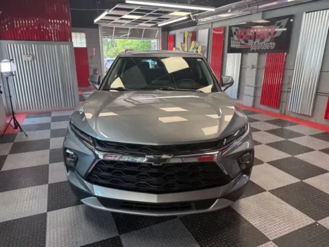 Photos of 2023 Chevrolet Blazer LT AWD 4dr SUV w/2LT for sale in Royal Oak, MI at Victory Motors Royal Oak