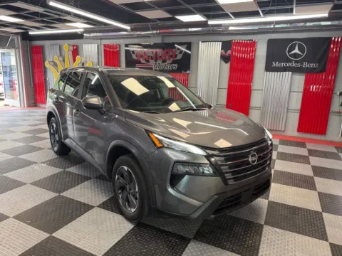 Gray 2024 Nissan Rogue SV 4dr Crossover for sale in Royal Oak, MI