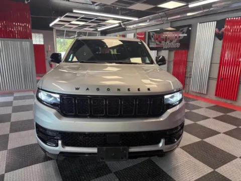 Another view of 2024 Jeep Wagoneer Series II 4x4 4dr SUV for sale in Royal Oak, MI at Victory Motors Royal Oak