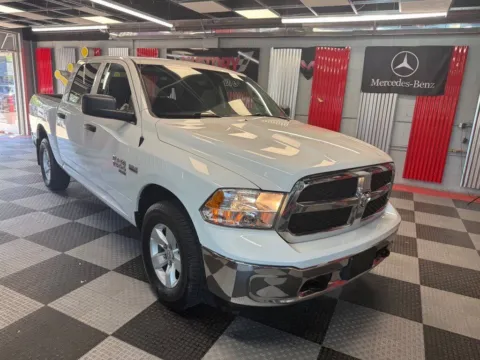 White 2023 RAM 1500 Classic SLT 4x4 4dr Crew Cab 5.5 ft. SB Pickup for sale in Royal Oak, MI