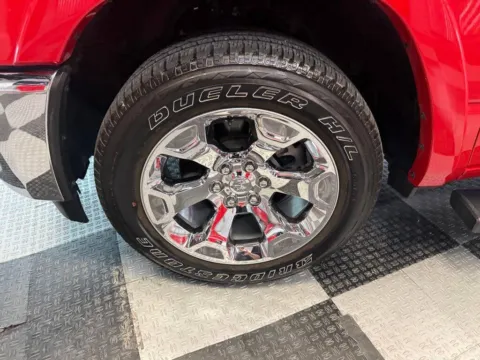More photos of 2025 RAM 1500 Big Horn/Lone Star at Victory Motors Royal Oak, MI