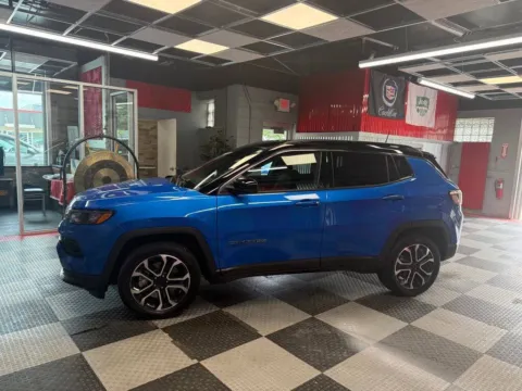 More photos of 2023 Jeep Compass Limited 4x4 4dr SUV at Victory Motors Royal Oak, MI