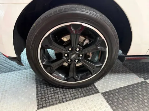 More photos of 2024 Ford Expedition Limited 4x4 4dr SUV at Victory Motors Royal Oak, MI