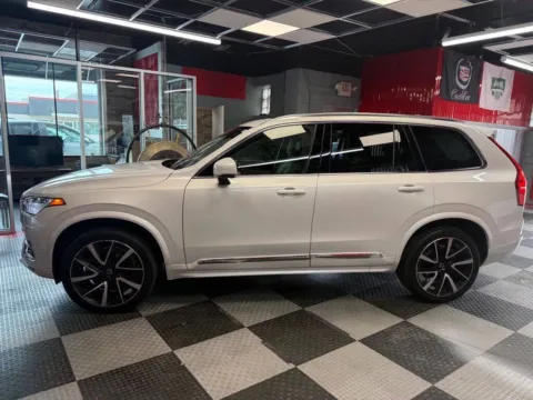More photos of 2024 Volvo XC90 B6 Plus Bright Theme 6P AWD 6 Passenger 4dr SUV at Victory Motors Royal Oak, MI