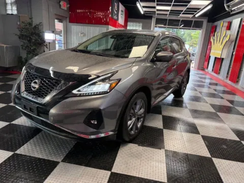 Another view of 2024 Nissan Murano Platinum AWD 4dr SUV for sale in Royal Oak, MI at Victory Motors Royal Oak