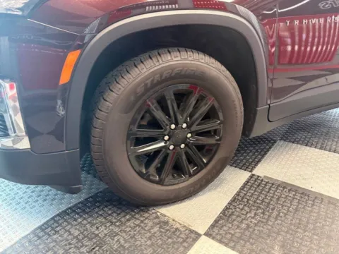 More photos of 2023 Chevrolet Traverse LT Leather 4x4 4dr SUV at Victory Motors Royal Oak, MI