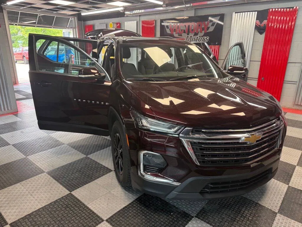 2023 Chevrolet Traverse 3LT - Photo 38