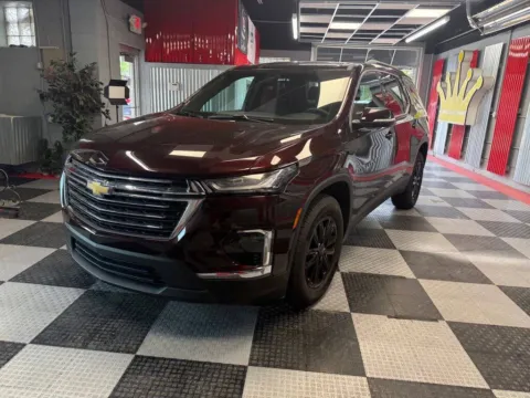 Another view of 2023 Chevrolet Traverse LT Leather 4x4 4dr SUV for sale in Royal Oak, MI at Victory Motors Royal Oak