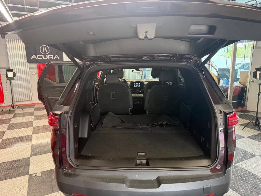 2023 Chevrolet Traverse 3LT - Photo 25
