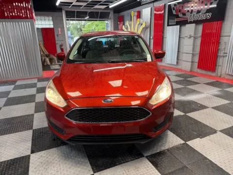 Photos of 2018 Ford Focus SE 4dr Hatchback for sale in Royal Oak, MI at Victory Motors Royal Oak
