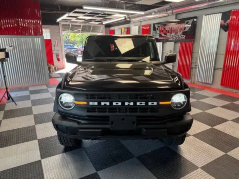 Photos of 2025 Ford Bronco Big Bend 4x4 4dr SUV for sale in Royal Oak, MI at Victory Motors Royal Oak