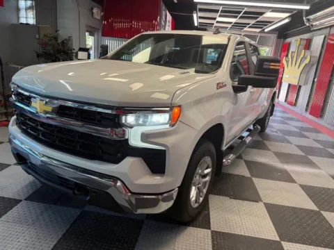 Another view of 2023 Chevrolet Silverado 1500 LT for sale in Royal Oak, MI at Victory Motors Royal Oak