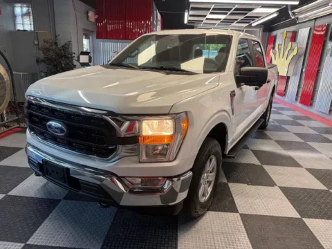 Another view of 2021 Ford F-150 XLT for sale in Royal Oak, MI at Victory Motors Royal Oak