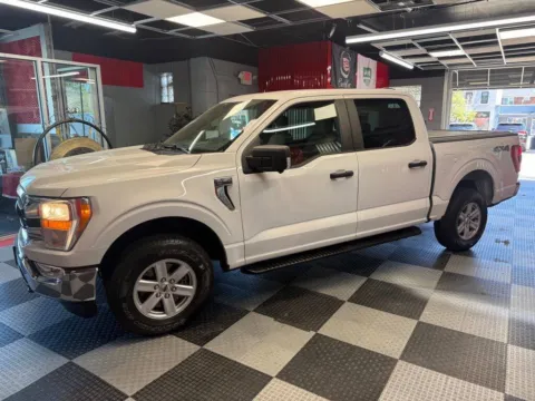 More photos of 2021 Ford F-150 XLT at Victory Motors Royal Oak, MI