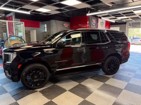 More photos of 2023 GMC Yukon SLT 4x4 4dr SUV at Victory Motors Royal Oak, MI