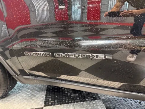 More photos of 2020 Jeep Grand Cherokee Laredo E 4x4 4dr SUV at Victory Motors Royal Oak, MI