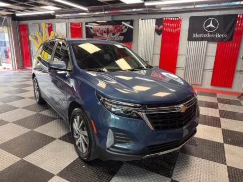 Blue 2024 Chevrolet Equinox LT 4dr SUV w/1LT for sale in Royal Oak, MI