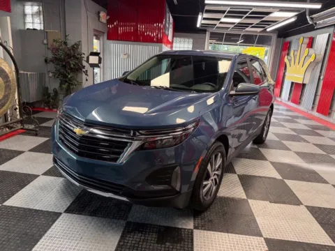 Another view of 2024 Chevrolet Equinox LT 4dr SUV w/1LT for sale in Royal Oak, MI at Victory Motors Royal Oak