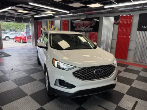 Another view of 2023 Ford Edge SEL AWD 4dr Crossover for sale in Royal Oak, MI at Victory Motors Royal Oak