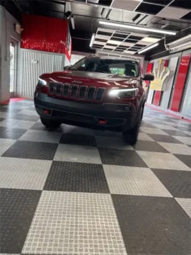 More photos of 2020 Jeep Cherokee Trailhawk 4x4 4dr SUV at Victory Motors Royal Oak, MI