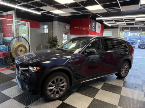 More photos of 2024 Mazda CX-90 3.3 Turbo Premium AWD 4dr SUV at Victory Motors Royal Oak, MI