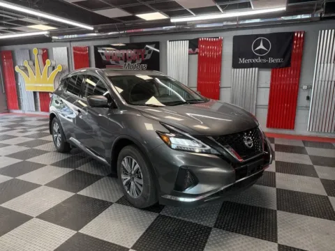 Gray 2023 Nissan Murano SV AWD 4dr SUV for sale in Royal Oak, MI