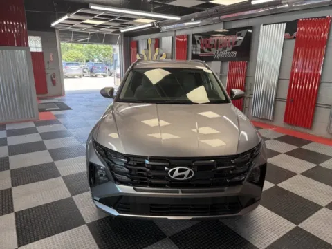 More photos of 2025 Hyundai Tucson SEL AWD 4dr SUV at Victory Motors Royal Oak, MI