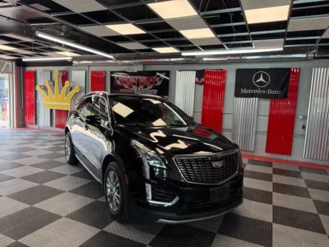 Photos of 2021 Cadillac XT5 Premium Luxury 4x4 4dr SUV for sale in Royal Oak, MI at Victory Motors Royal Oak