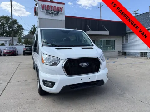 White 2022 Ford Transit 350 XLT 3dr LWB Low Roof Passenger Van for sale in Royal Oak, MI