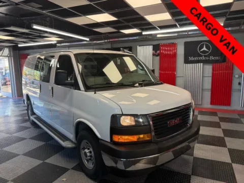 White 2023 GMC Savana 2500 3dr Cargo Van for sale in Royal Oak, MI
