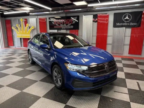 Blue 2024 Volkswagen Jetta SE 4dr Sedan for sale in Royal Oak, MI
