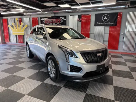 Photos of 2020 Cadillac XT5 Premium Luxury 4x4 4dr SUV for sale in Royal Oak, MI at Victory Motors Royal Oak