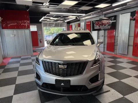 More photos of 2020 Cadillac XT5 Premium Luxury 4x4 4dr SUV at Victory Motors Royal Oak, MI