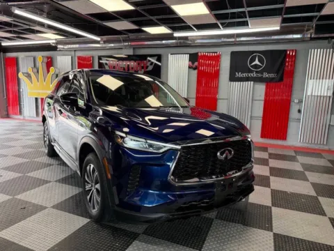 More photos of 2023 Infiniti QX60 Pure AWD 4dr SUV at Victory Motors Royal Oak, MI