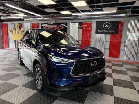 More photos of 2023 Infiniti QX60 Pure AWD 4dr SUV at Victory Motors Royal Oak, MI
