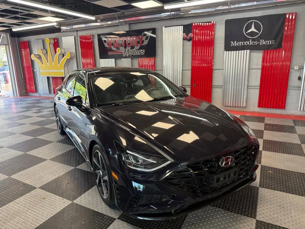 2023 Hyundai Sonata SEL Plus 4dr Sedan for sale in Royal Oak, MI