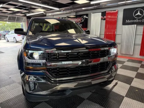 Another view of 2018 Chevrolet Silverado 1500 LT 4x4 4dr Double Cab 6.5 ft. SB for sale in Royal Oak, MI at Victory Motors Royal Oak