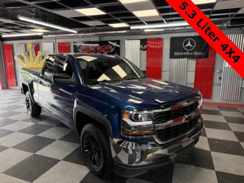 Blue 2018 Chevrolet Silverado 1500 LT 4x4 4dr Double Cab 6.5 ft. SB for sale in Royal Oak, MI