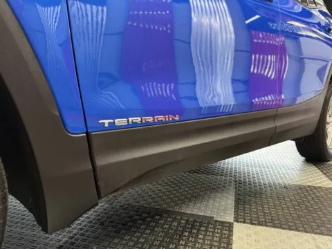 More photos of 2024 GMC Terrain SLE AWD 4dr SUV at Victory Motors Royal Oak, MI
