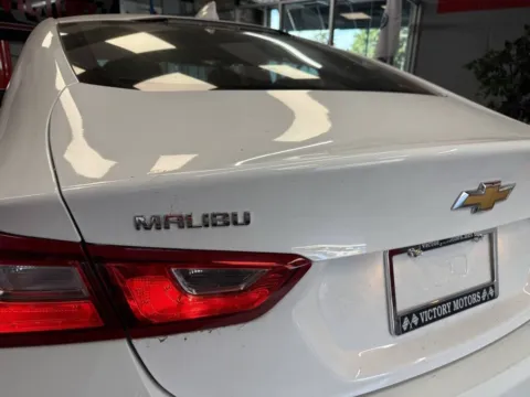 More photos of 2024 Chevrolet Malibu LT 4dr Sedan w/1LT at Victory Motors Royal Oak, MI