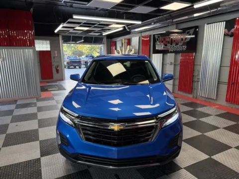 Another view of 2024 Chevrolet Equinox LT 4dr SUV w/1LT for sale in Royal Oak, MI at Victory Motors Royal Oak