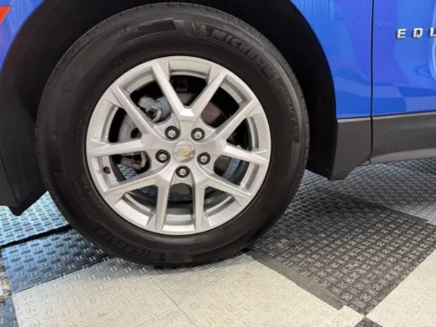More photos of 2024 Chevrolet Equinox LT 4dr SUV w/1LT at Victory Motors Royal Oak, MI