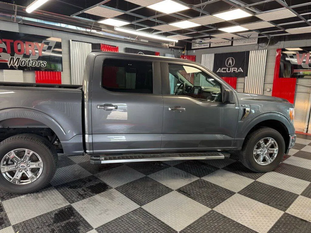 2023 Ford F-150 XLT - Photo 11