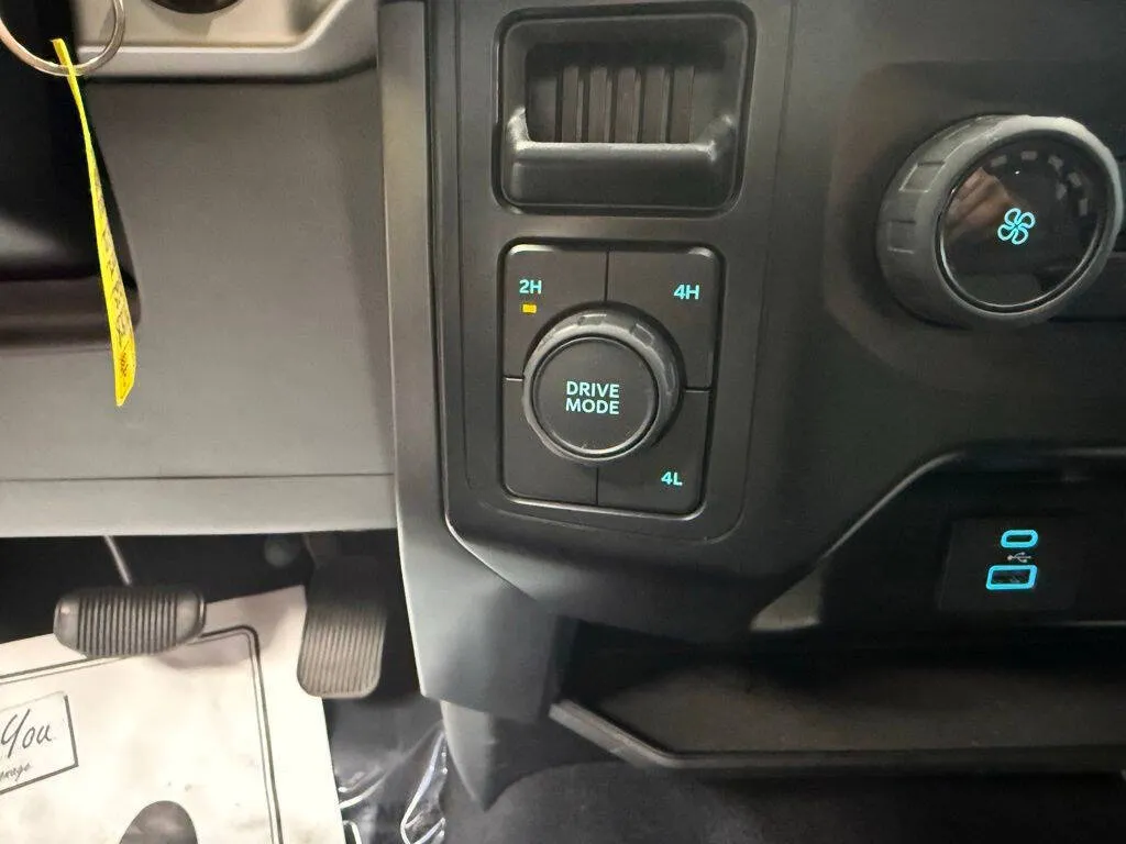 2023 Ford F-150 XLT - Photo 24