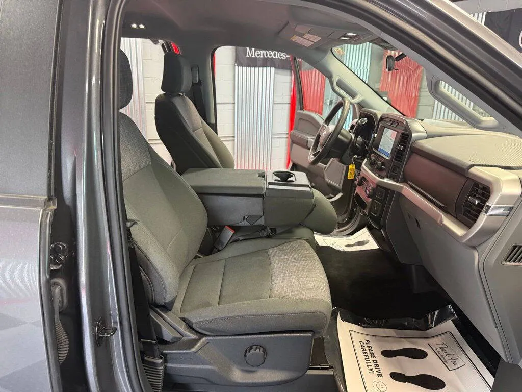 2023 Ford F-150 XLT - Photo 39