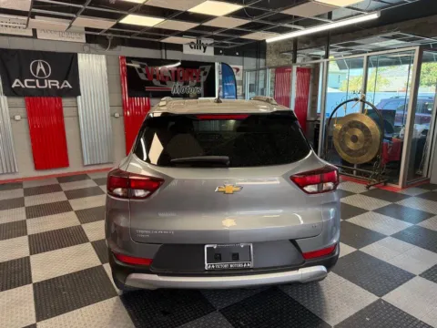 More photos of 2025 Chevrolet TrailBlazer LT 4x4 4dr SUV at Victory Motors Royal Oak, MI