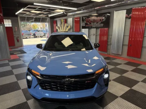 Photos of 2024 Chevrolet Trax RS 4dr Crossover w/1RS for sale in Royal Oak, MI at Victory Motors Royal Oak