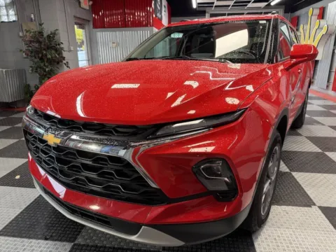 More photos of 2024 Chevrolet Blazer LT 4dr SUV w/2LT at Victory Motors Royal Oak, MI