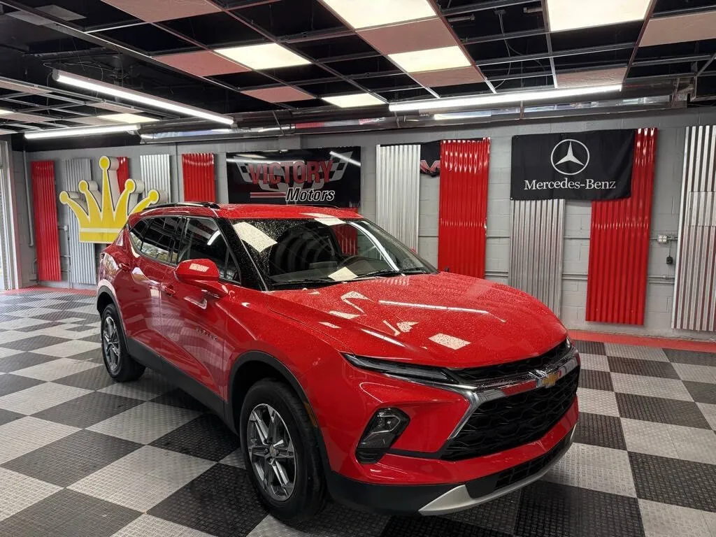 Red 2024 Chevrolet Blazer LT 4dr SUV w/2LT for sale in Royal Oak, MI
